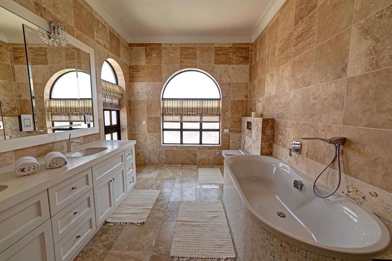 Lagoon Suites Guesthouse Cc Walvis Bay Esterno foto