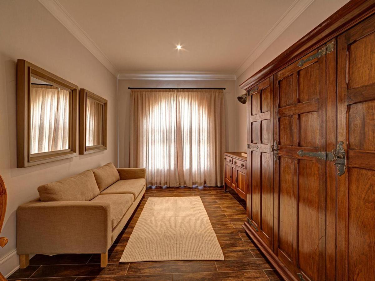 Lagoon Suites Guesthouse Cc Walvis Bay Esterno foto